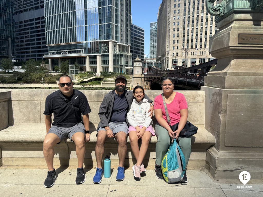 Group photo Chicago Riverwalk Architecture Tour on Sep 1, 2024 with Isabel