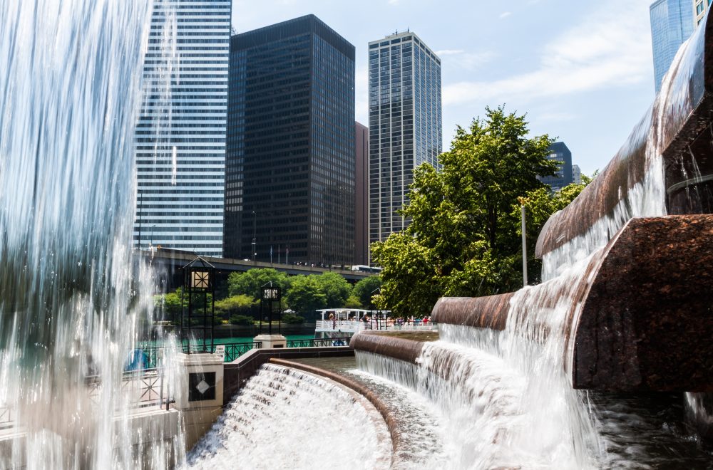 The Centenial Fountain With Downtown Skyline in Chicago