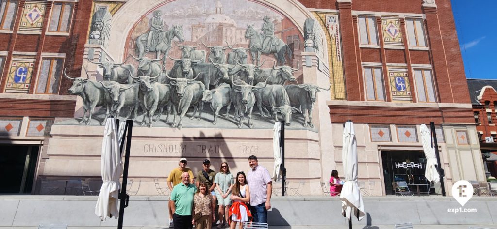 Group photo Fort Worth Sundance Square Food, History, and Architecture Tour on Oct 12, 2023 with Marina