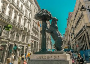 Bear and the Strawberry Tree statue on Madrid bike tour