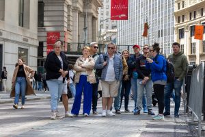 Guide and group during NYC in a Day tour