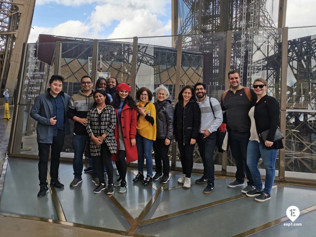 Group photo Eiffel Tower Tour on 4 October 2021 with Hafid