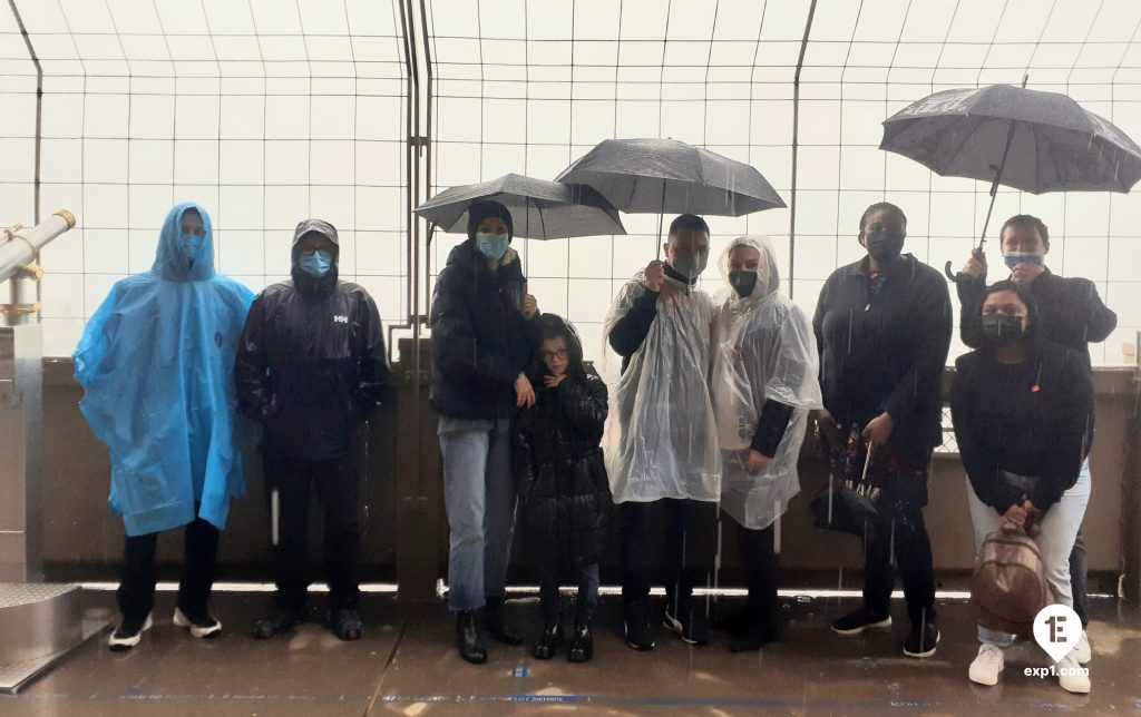 Group photo Eiffel Tower Tour on 21 October 2021 with Monika