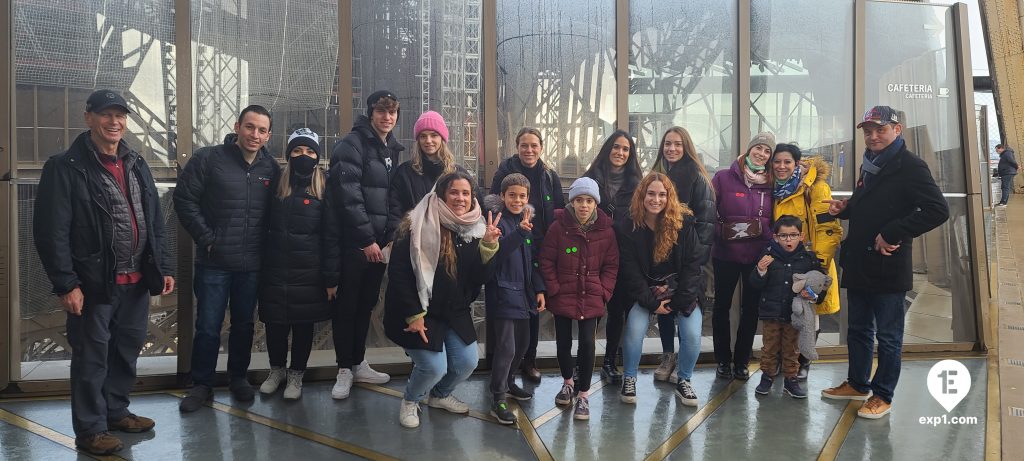 Group photo Eiffel Tower Tour on 12 December 2021 with Hafid