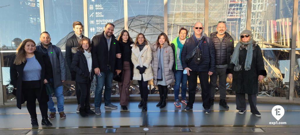 Group photo Eiffel Tower Tour on 18 December 2021 with Hafid