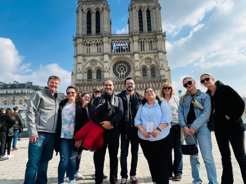 05Mar-Notre-Dame-Outdoor-Walking-Tour-With-Crypt-Kerstin-Ocampo1.jpg