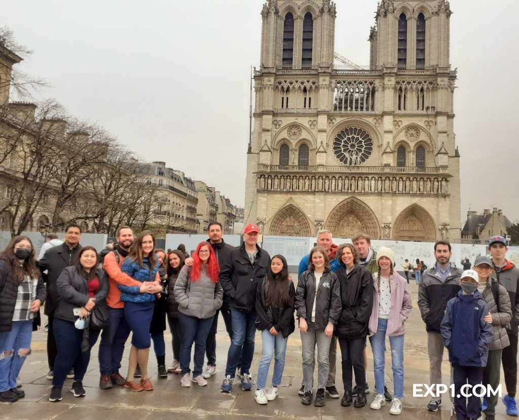 Group photo Notre Dame Outdoor Walking Tour With Crypt on 15 March 2022 with Monika