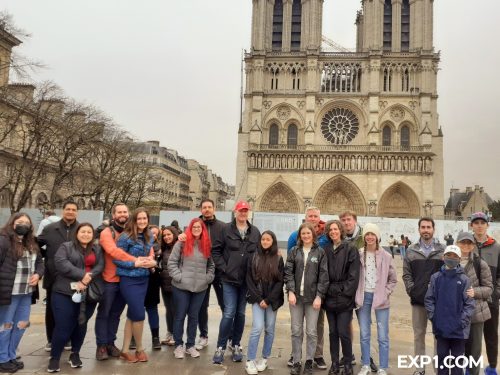 15Mar-Notre-Dame-Outdoor-Walking-Tour-With-Crypt-Monika-Pawelczyk1.jpg