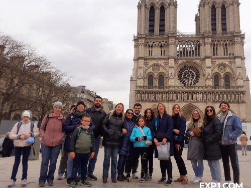 17Mar-Notre-Dame-Outdoor-Walking-Tour-With-Crypt-Monika-Pawelczyk1.jpg