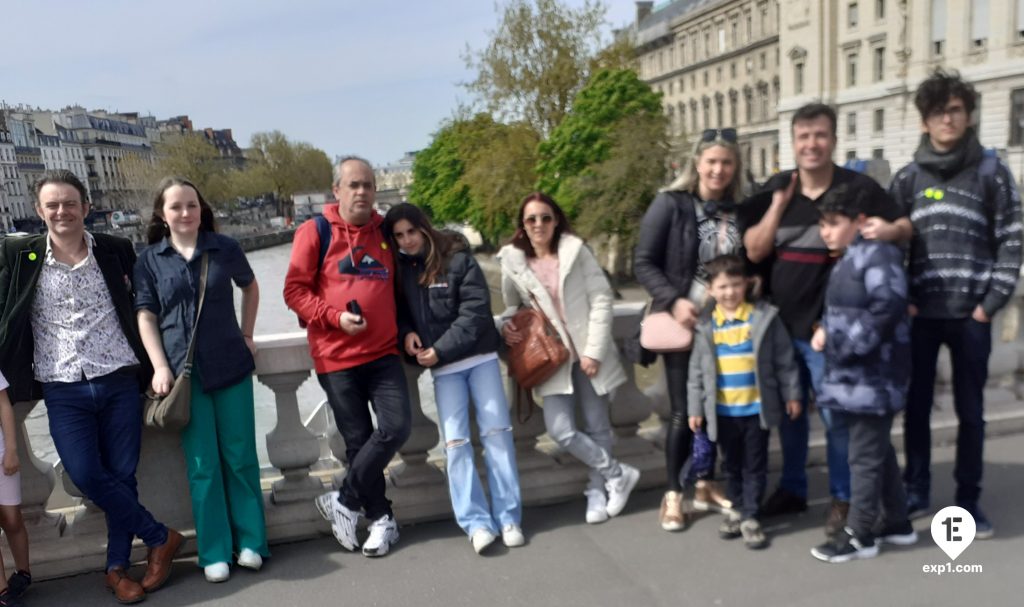 Group photo Paris in a Day Guided Tour on 12 April 2022 with Monika