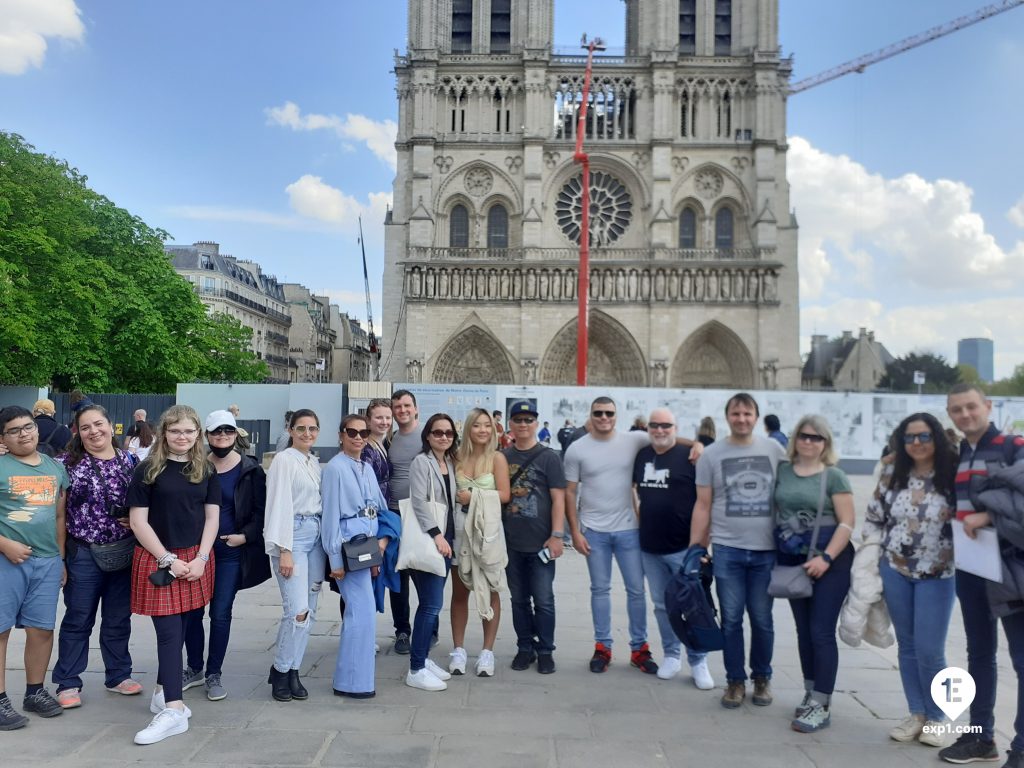 Group photo Notre Dame Outdoor Walking Tour With Crypt on 14 April 2022 with Monika