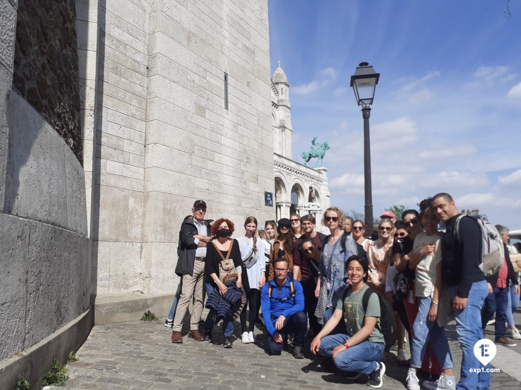 Group photo Montmartre Walking Tour on 15 April 2022 with Monika