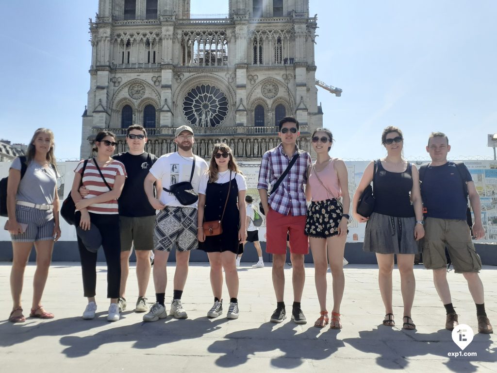 Group photo Notre Dame Outdoor Walking Tour With Crypt on 17 May 2022 with Monika