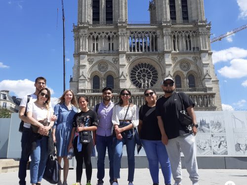 02Jun-Notre-Dame-Outdoor-Walking-Tour-With-Crypt-Monika-Pawelczyk1.jpg