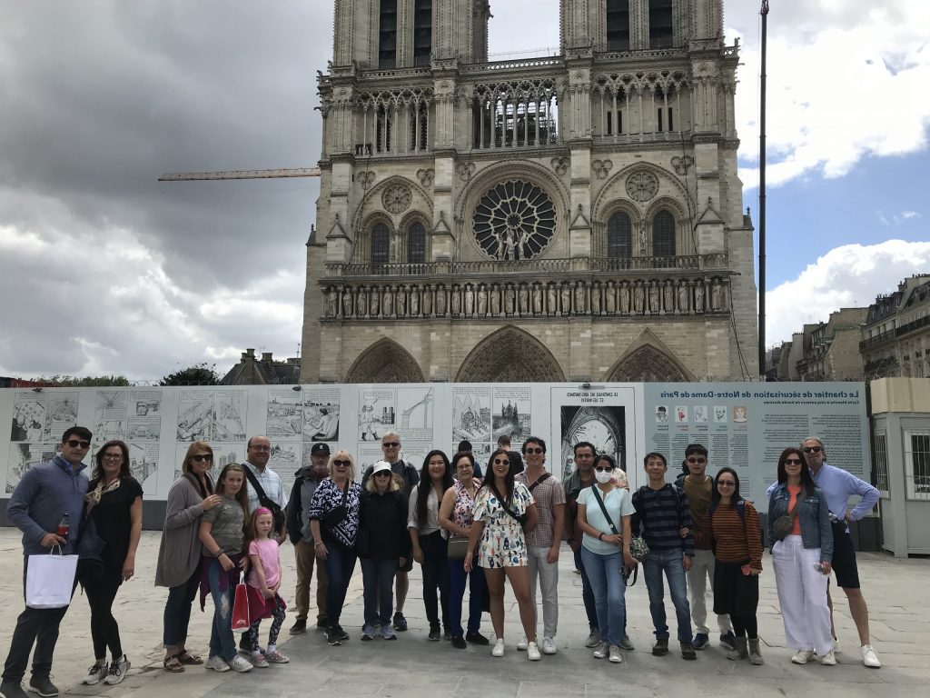 Group photo Notre Dame Outdoor Walking Tour With Crypt on 9 June 2022 with Yoan