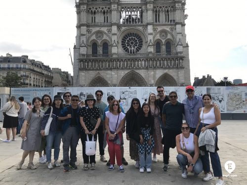 11Jun-Notre-Dame-Outdoor-Walking-Tour-With-Crypt-Yoan-Corcos1.jpeg