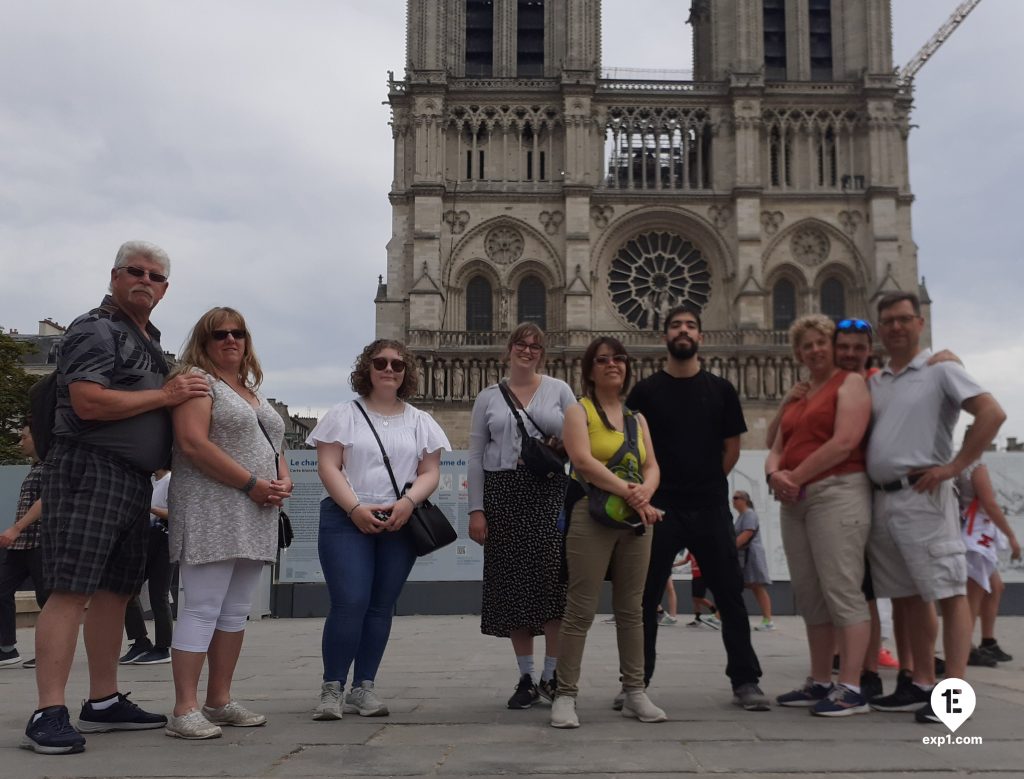 Group photo Notre Dame Outdoor Walking Tour With Crypt on 22 June 2022 with Monika