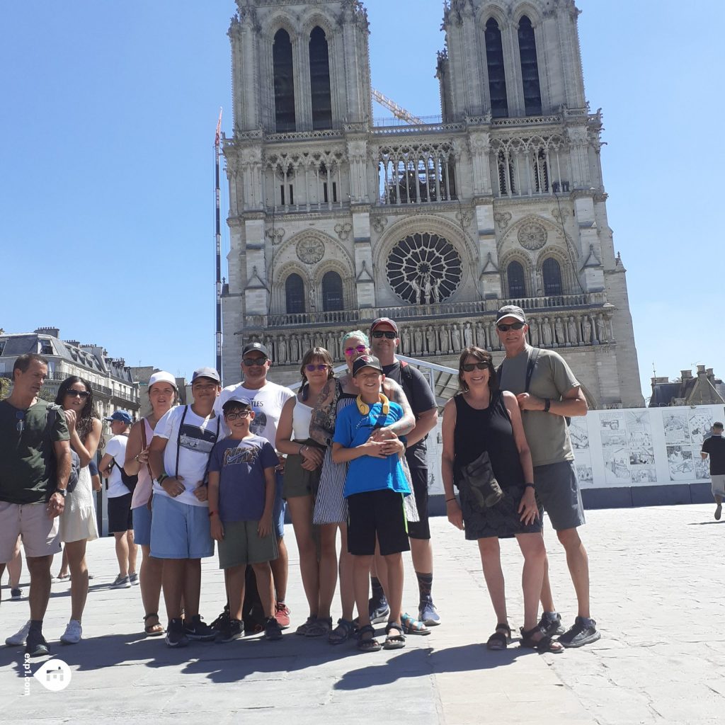 Group photo Notre Dame Outdoor Walking Tour With Crypt on 3 August 2022 with Monika