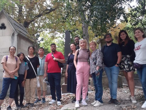 04Aug-Pere-Lachaise-Cemetery-Walking-Tour-Scandals-and-Love-Affairs-Monika-Pawelczyk1.jpg