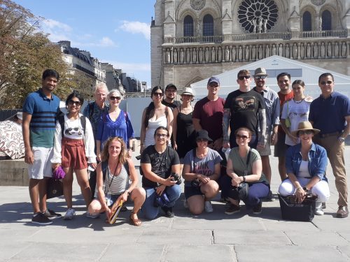 06Sep-Notre-Dame-Outdoor-Walking-Tour-With-Crypt-Monika-Pawelczyk1.jpg