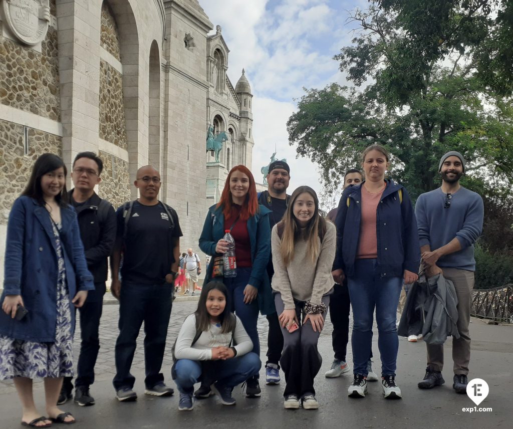 Group photo Montmartre Walking Tour on 16 September 2022 with Monika