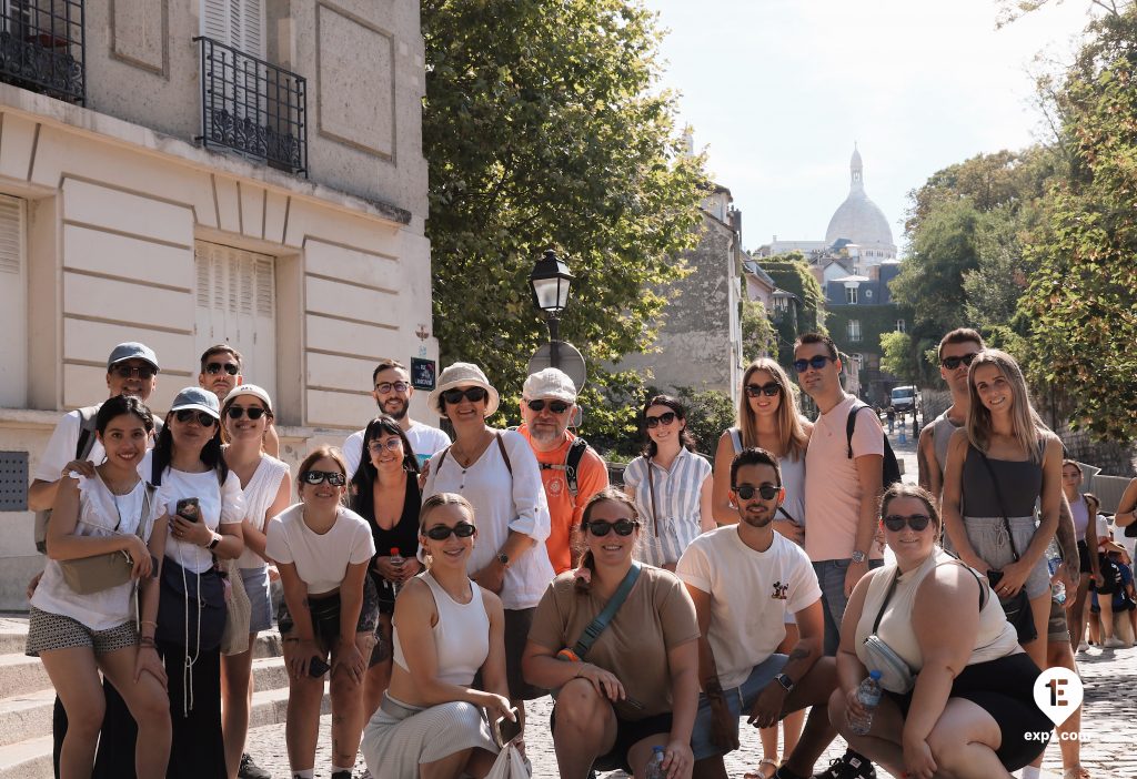 Group photo Montmartre Walking Tour on 19 September 2022 with Amira