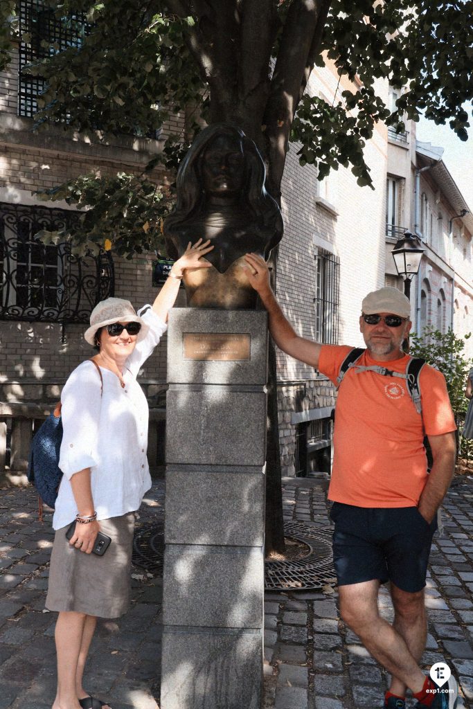 Group photo Montmartre Walking Tour on 19 September 2022 with Amira