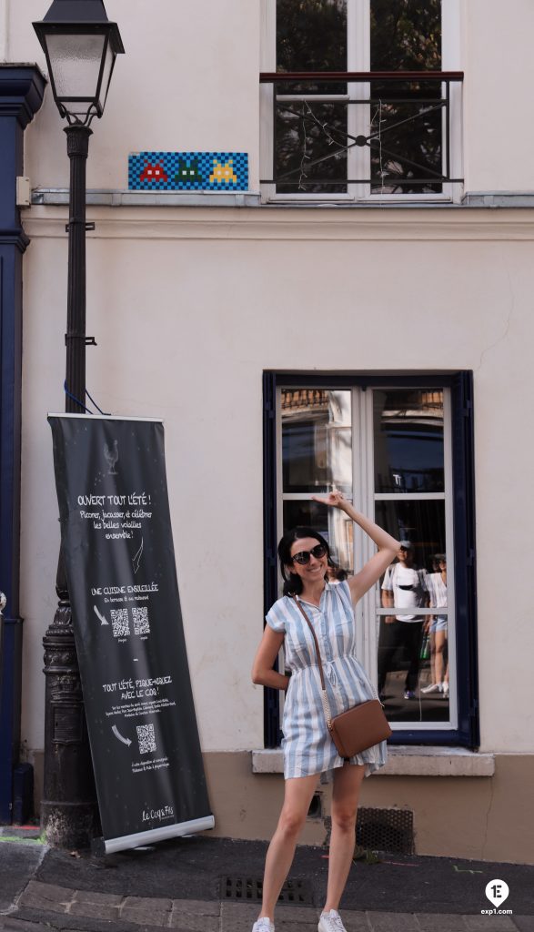 Group photo Montmartre Walking Tour on 19 September 2022 with Amira