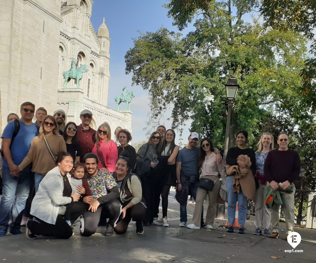 Group photo Montmartre Walking Tour on 12 October 2022 with Monika