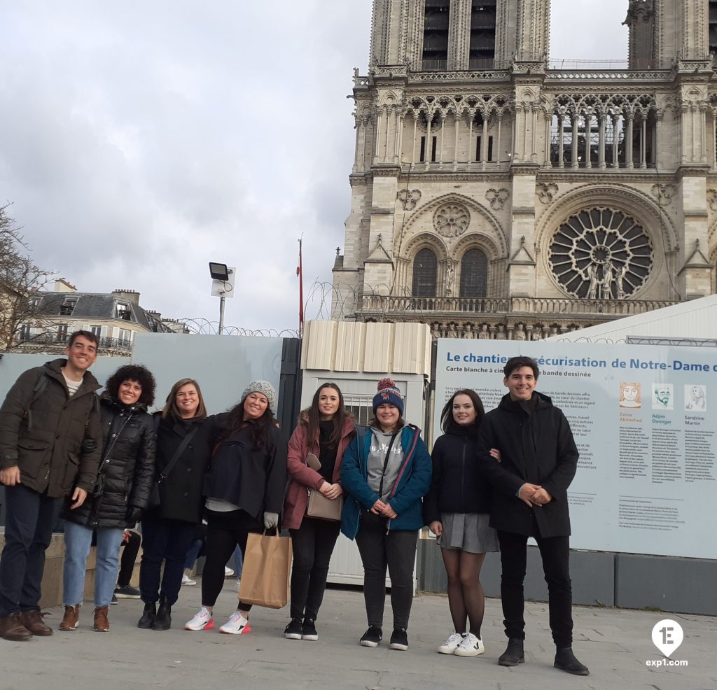 Group photo Notre Dame Outdoor Walking Tour With Crypt on 19 November 2022 with Monika