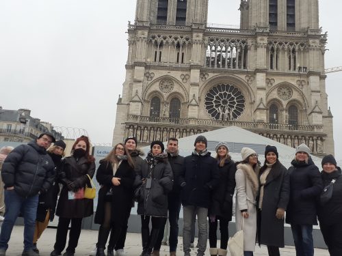 05Dec-Montmartre-Walking-Tour-Monika-Pawelczyk1.jpg