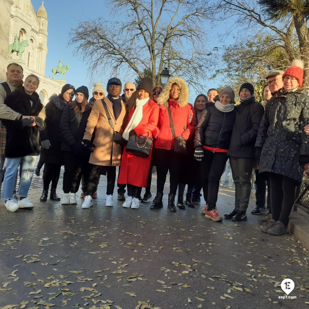 Group photo Montmartre Walking Tour on 11 December 2022 with Monika