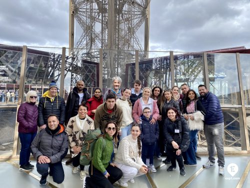 01Apr-Eiffel-Tower-Guided-Climb-by-Stairs-Melanie-Davila1.jpeg