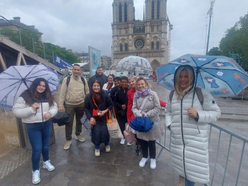 Notre Dame Outdoor Walking Tour With Crypt on May 2, 2024 with Adriana