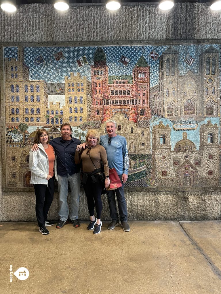 Group photo Historic Downtown San Antonio Food and Culture Tour on 18 April 2023 with Aubree