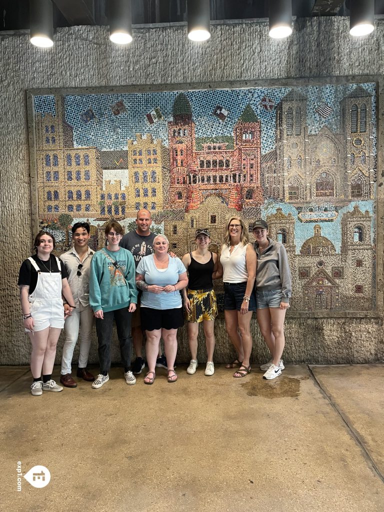 Group photo Historic Downtown San Antonio Food and Culture Tour on 21 May 2023 with Aubree