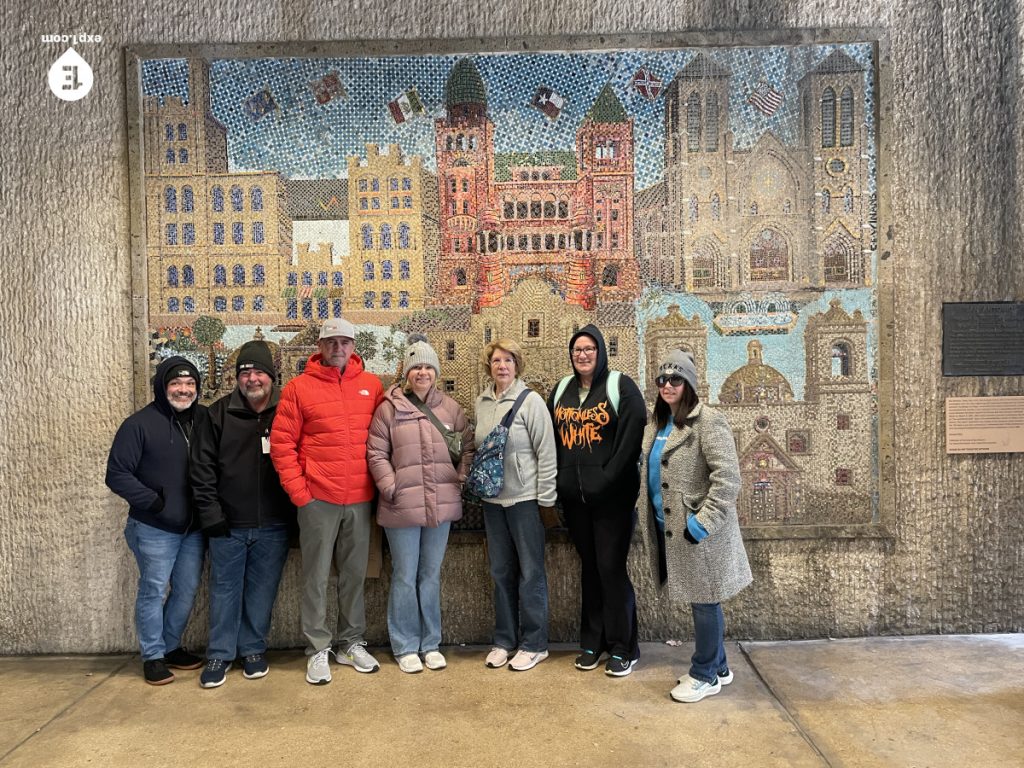 Group photo Historic Downtown San Antonio Food and Culture Tour on Jan 14, 2024 with Aubree