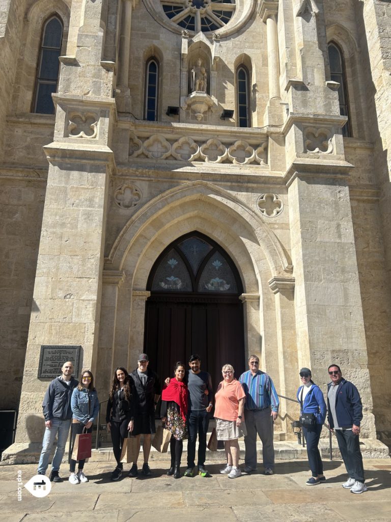 Group photo Historic Downtown San Antonio Food and Culture Tour on Feb 11, 2024 with Gina