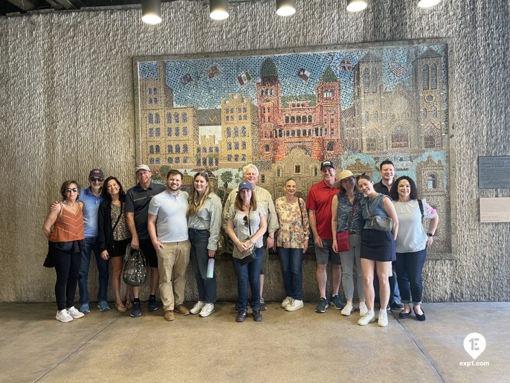 Group photo Historic Downtown San Antonio Food and Culture Tour on Feb 24, 2024 with Aubree