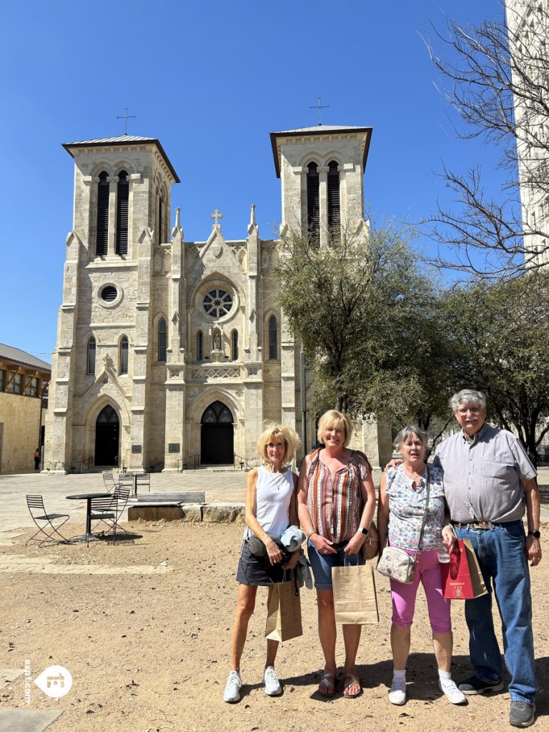 Group photo Historic Downtown San Antonio Food and Culture Tour on Mar 5, 2024 with Gina