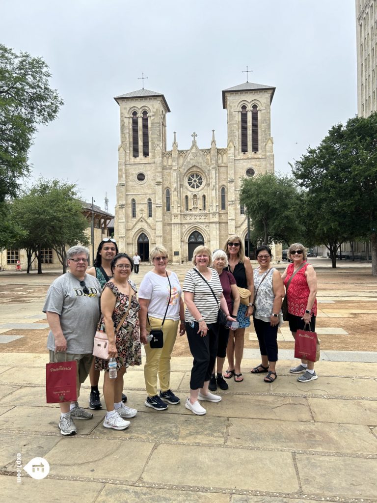 Group photo Historic Downtown San Antonio Food and Culture Tour on May 3, 2024 with Gina