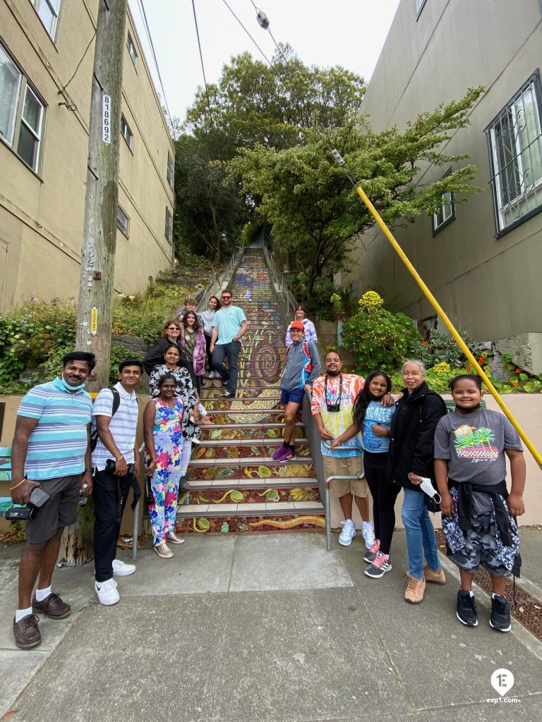 Group photo Hidden Gardens Tour on 13 June 2021 with Dara