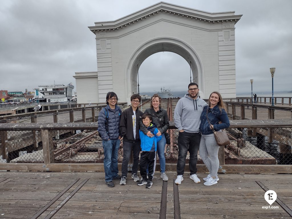 Group photo Fishermans Wharf Tour on 14 July 2021 with Wealthy