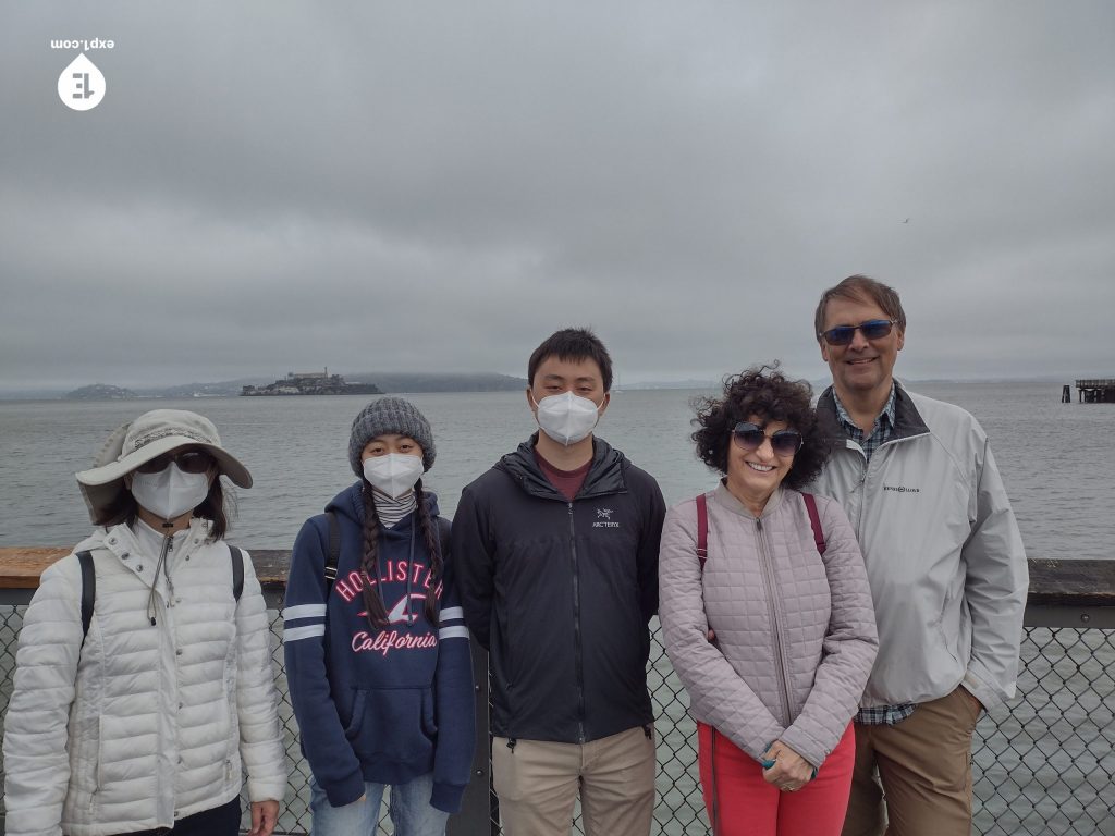 Group photo Fishermans Wharf Tour on 24 July 2021 with Wealthy