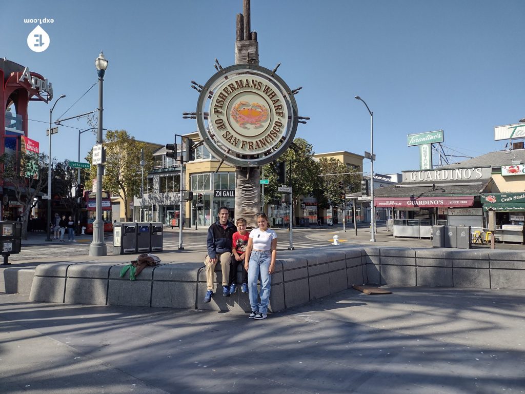 Group photo Fishermans Wharf Tour on 26 August 2021 with Wealthy