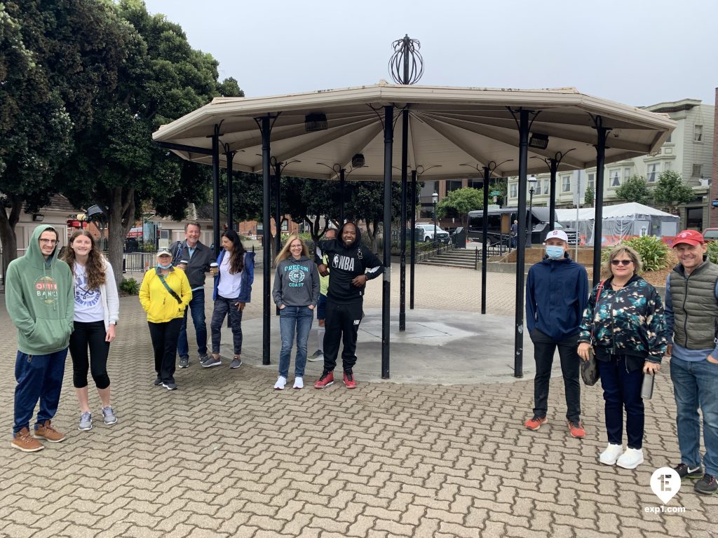 Group photo Fishermans Wharf Tour on 10 September 2021 with Eric