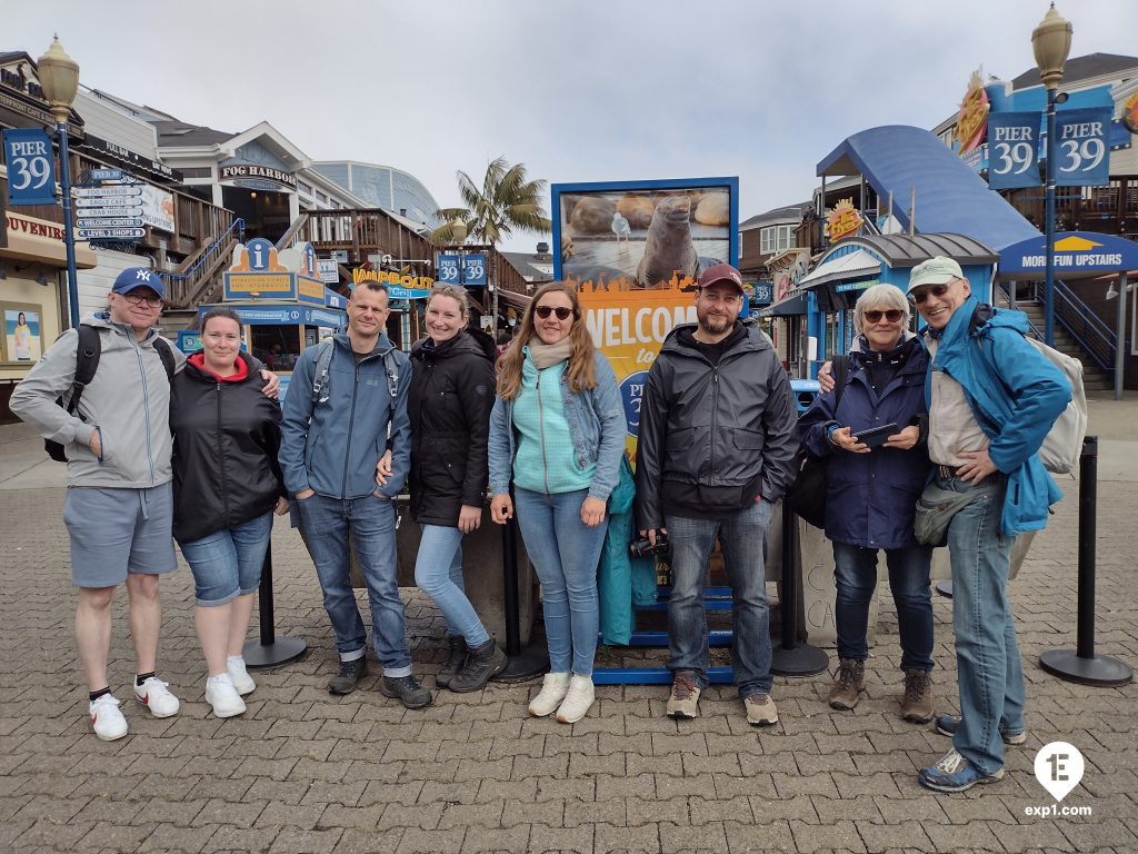 Group photo Fisherman’s Wharf Walking Tour on 16 April 2022 with Wealthy