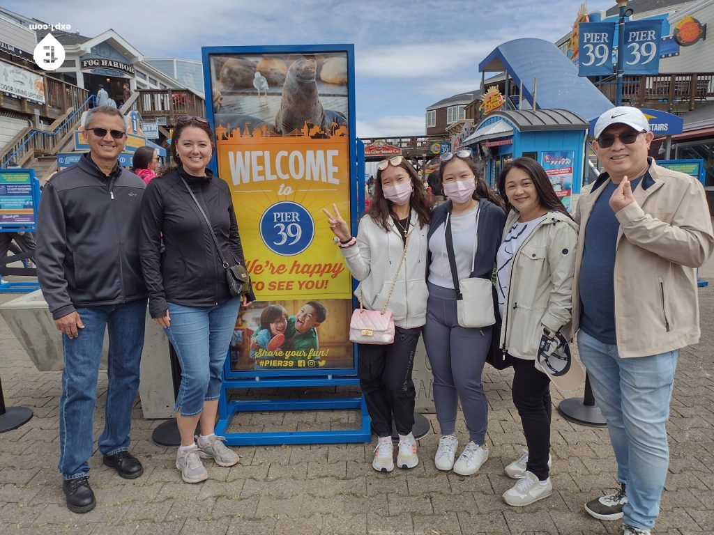 Group photo Fisherman’s Wharf Walking Tour on 28 May 2022 with Wealthy