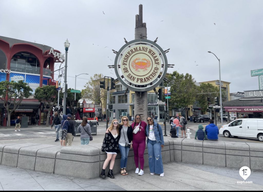 Group photo San Francisco in a Day Walking Tour on 15 July 2022 with Eric