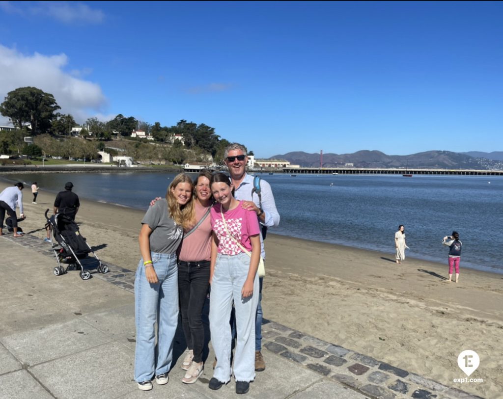 Group photo San Francisco in a Day Walking Tour on 12 August 2022 with Eric